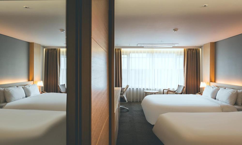 Wonju City Hotel Hyeoksin Экстерьер фото